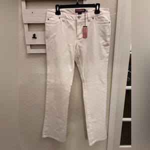 Vineyard Vines White Stretch Jeans NWT Size 10 33” Inseam Martha’s Vineyard